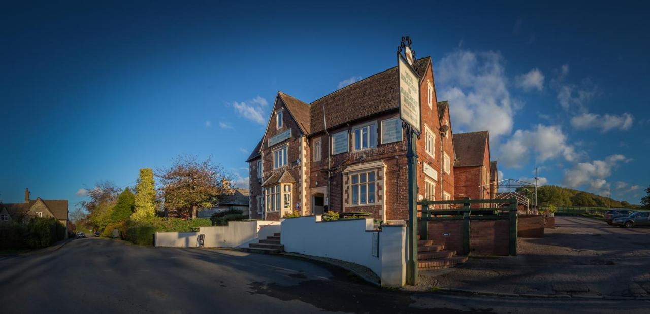 The Beacon & Railway Hotel Stonehouse  Exterior photo